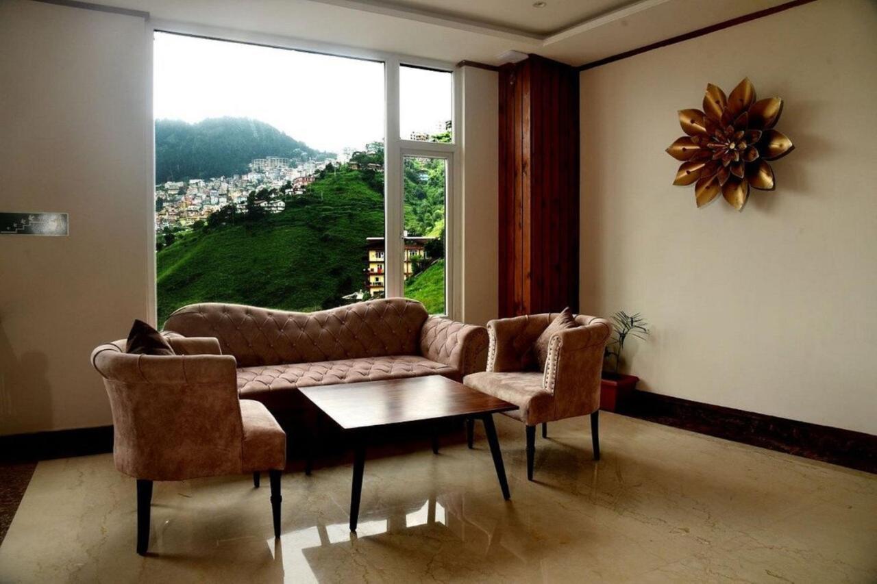 The Orchid Shimla Hotel Kültér fotó